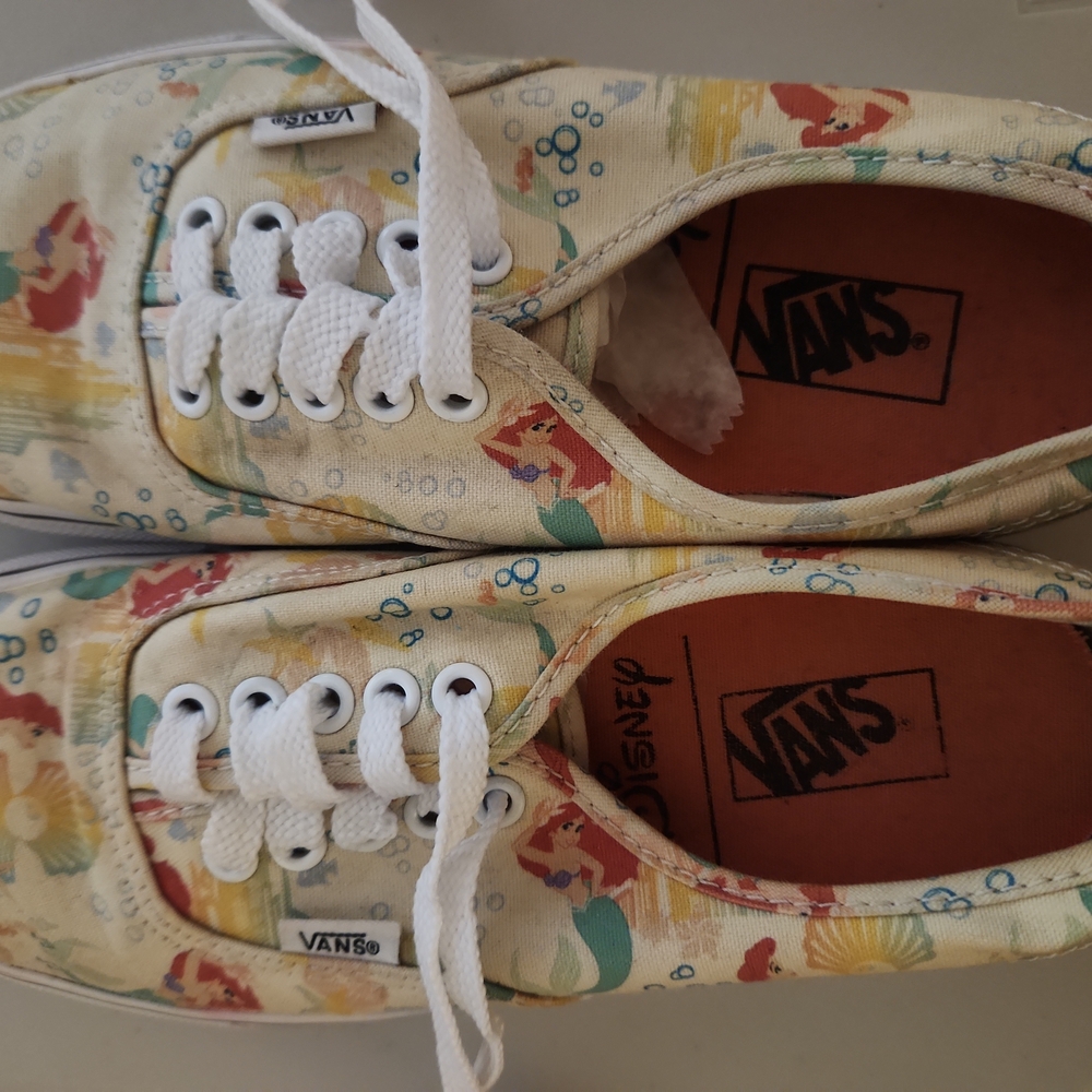 Vans Kids Shoes - Disney Print in Cream